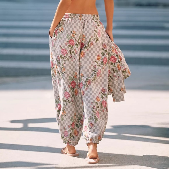 Anthropologie Daily Practice Drawstring Sweatpants - Picture 4 of 5